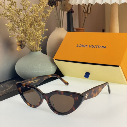 LV Sunglasses AAAA-2000