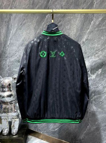 LV Coat men-676