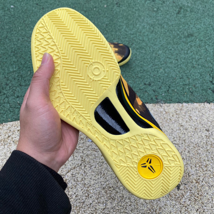 Authentic Nike Kobe 8 System Black Yellow