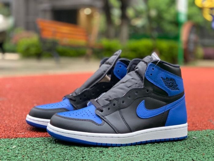 Authentic Air Jordan 1 Retro OG Royal Blue（restock)