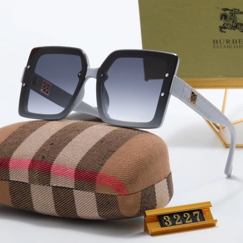 Burberry Sunglasses AAA-076