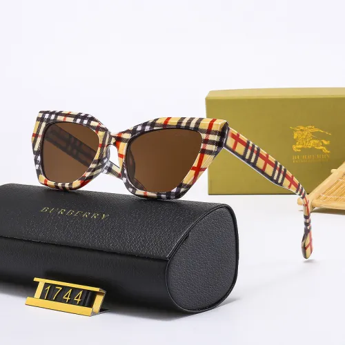 Burberry Sunglasses AAA-087
