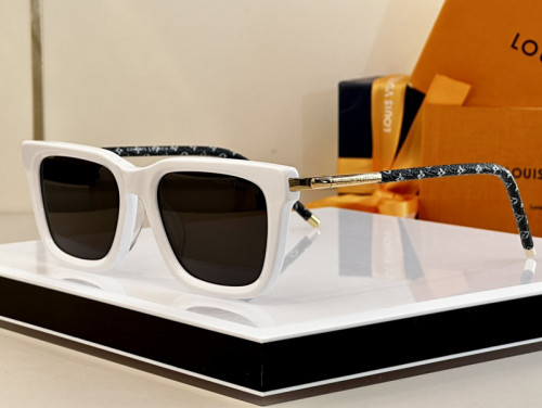 LV Sunglasses AAAA-2200