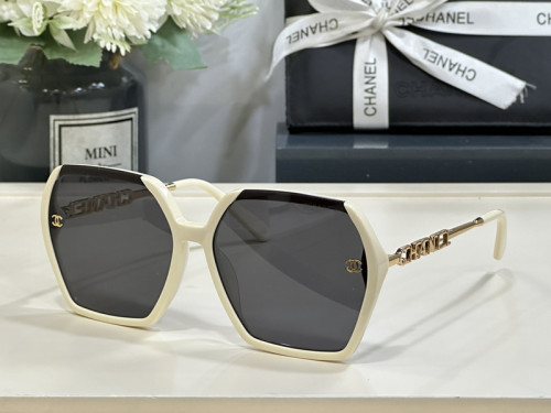 CHNL Sunglasses AAAA-2105