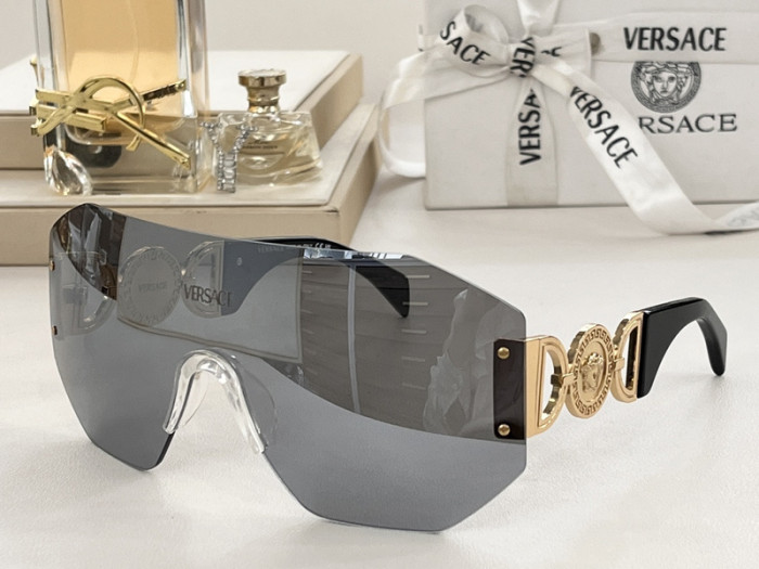 Versace Sunglasses AAAA-1626