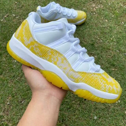 Authentic Air Jordan 11 Low WMS“Yellow Snakeskin”