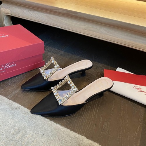 Roger Vivier women slippers 1：1 quality-007