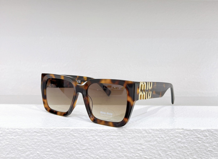 Miu Miu Sunglasses AAAA-407