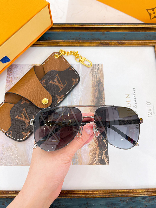 LV Sunglasses AAAA-2456