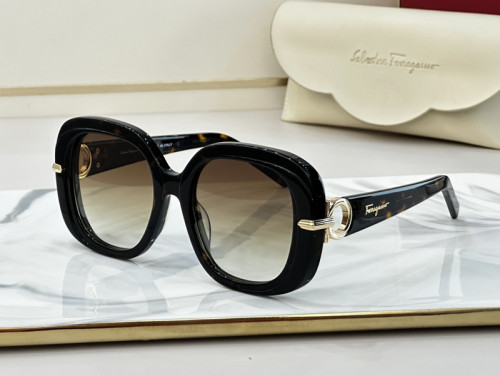 Ferragamo Sunglasses AAAA-686