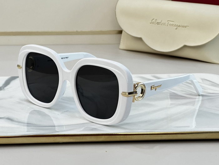 Ferragamo Sunglasses AAAA-683