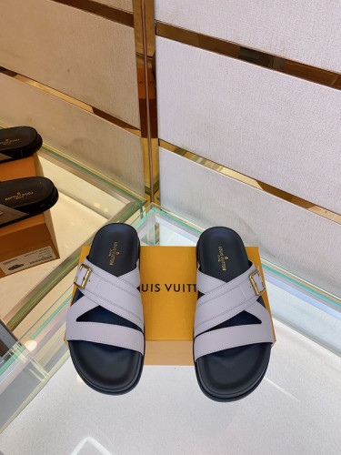 LV Sandals 1：1 Quality-617