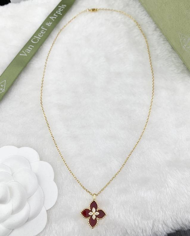 Van Cleef & Arpels Necklace-027