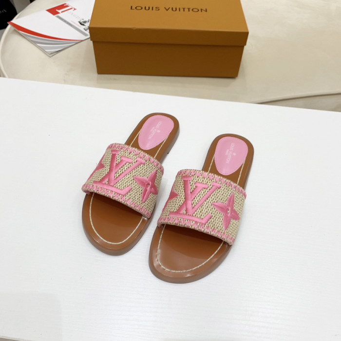 LV women slippers AAA-380