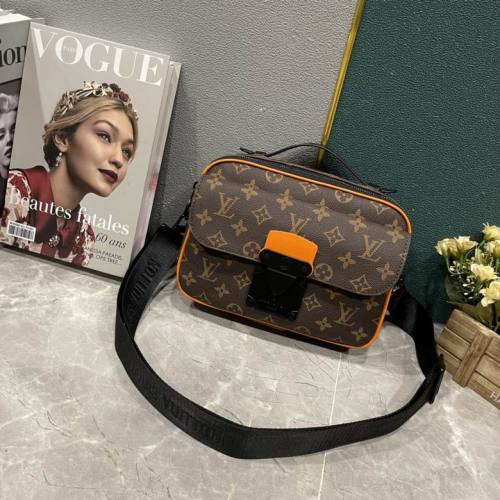 LV Hangbags AAA Men-053