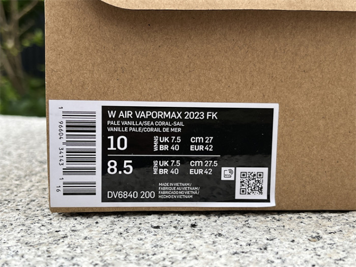 Authentic Nike Air VaporMax 2023 “Pale Vanilla”