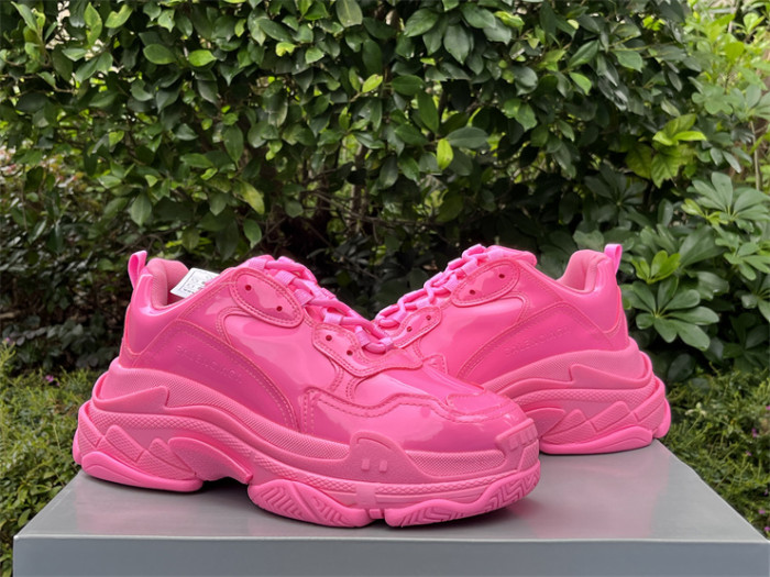 B 17FW Tripe-S High End Sneaker-421