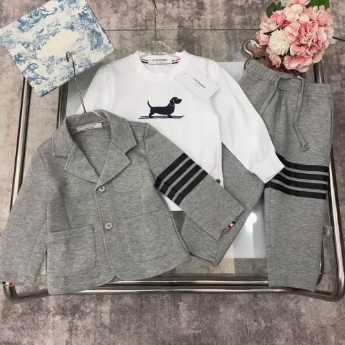 Kids Clothes-257