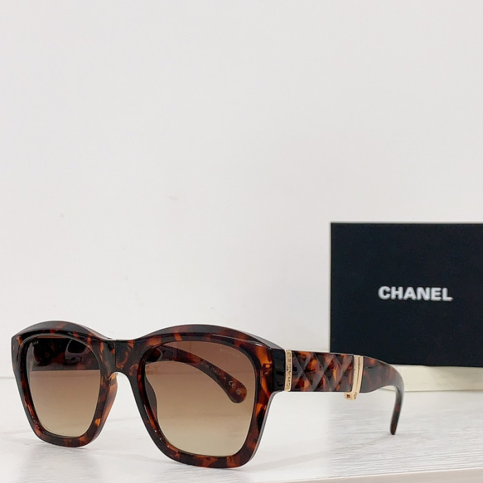 CHNL Sunglasses AAAA-2374