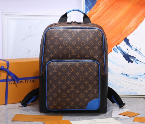 LV Backpack 1：1 Quality-089