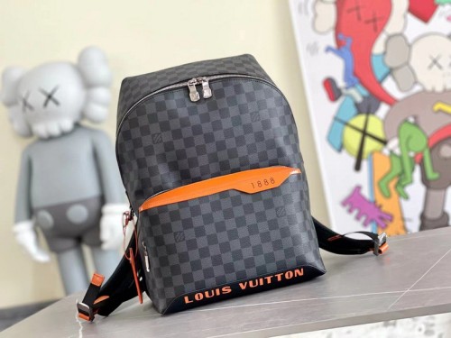 LV Backpack 1：1 Quality-098