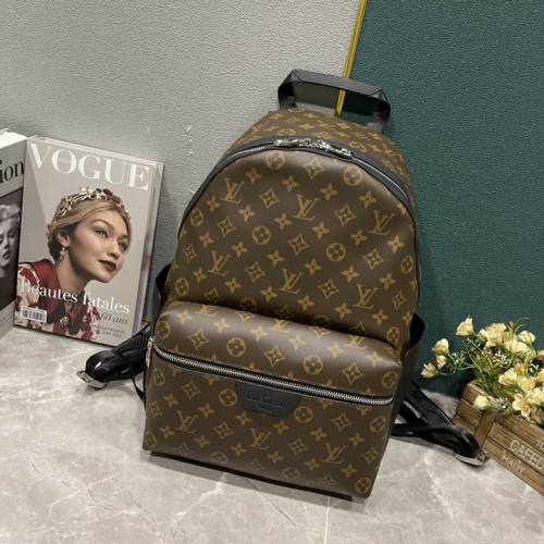 LV Backpack 1：1 Quality-035