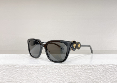 Versace Sunglasses AAAA-2066