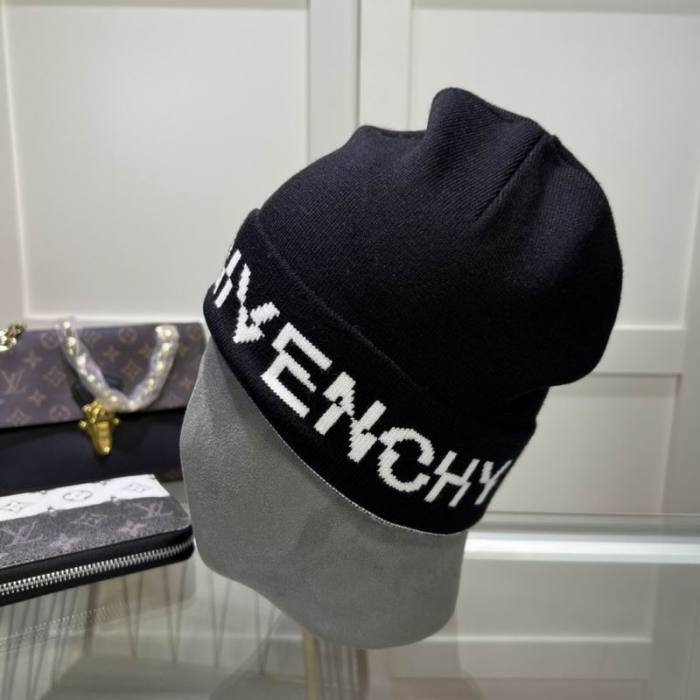 Givenchy Beanies-008