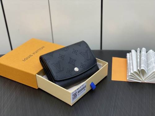 Super Perfect LV Wallet-707