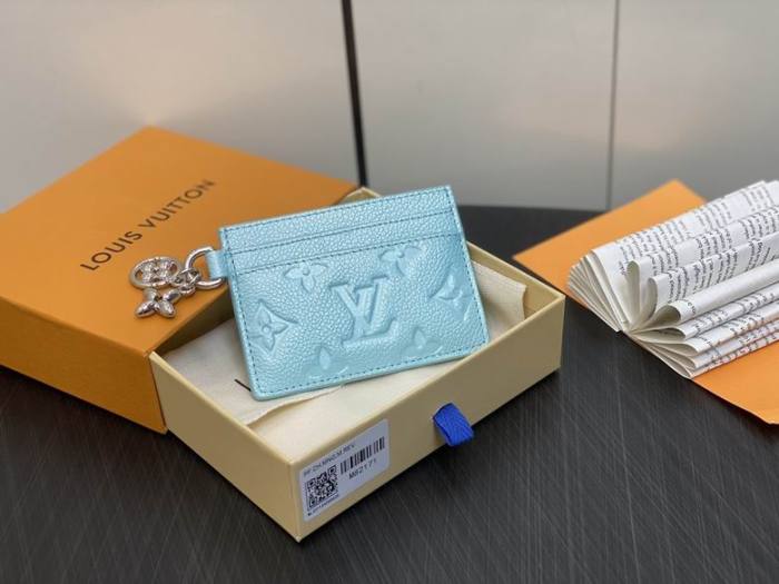 Super Perfect LV Wallet-697