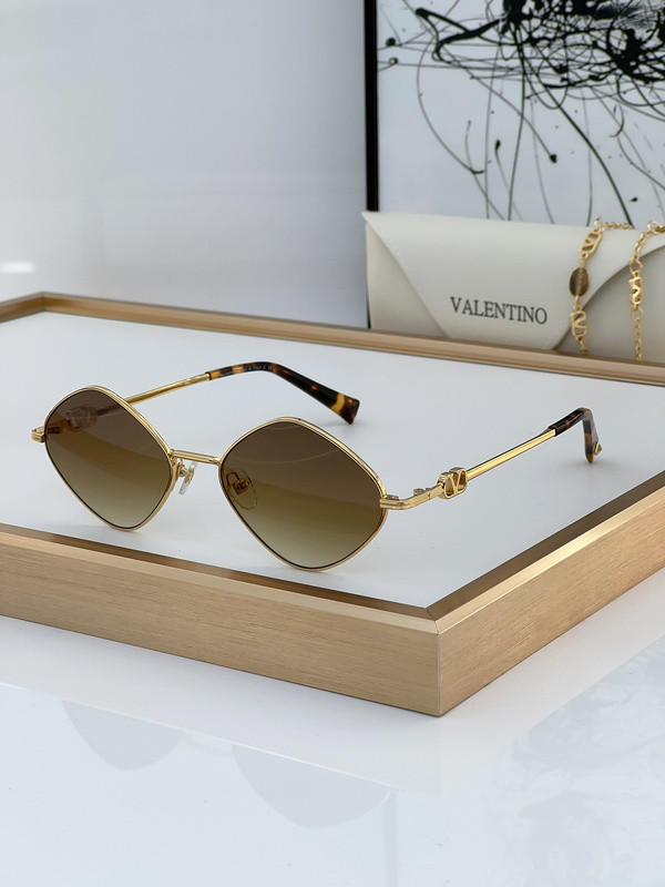 V Sunglasses AAAA-546