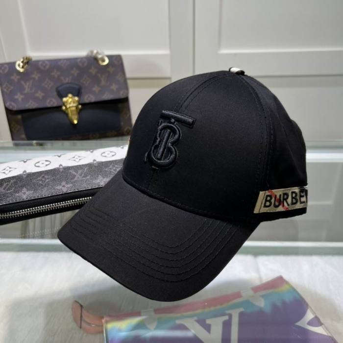 Burrerry Hats AAA-684