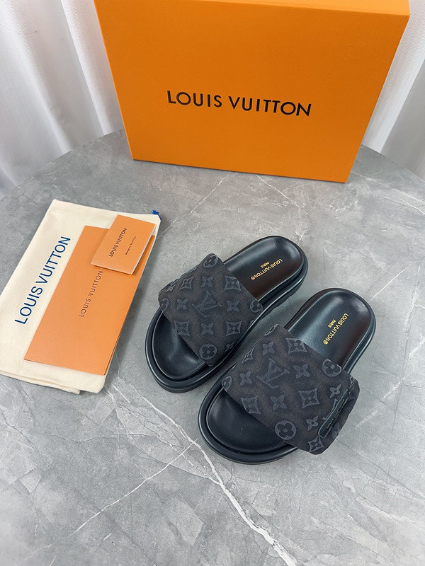 LV Sandals 1：1 Quality-693