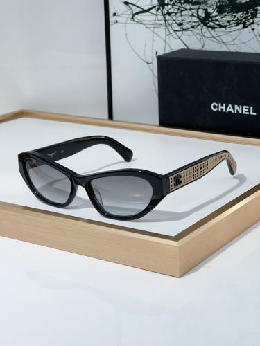 CHNL Sunglasses AAAA-3574