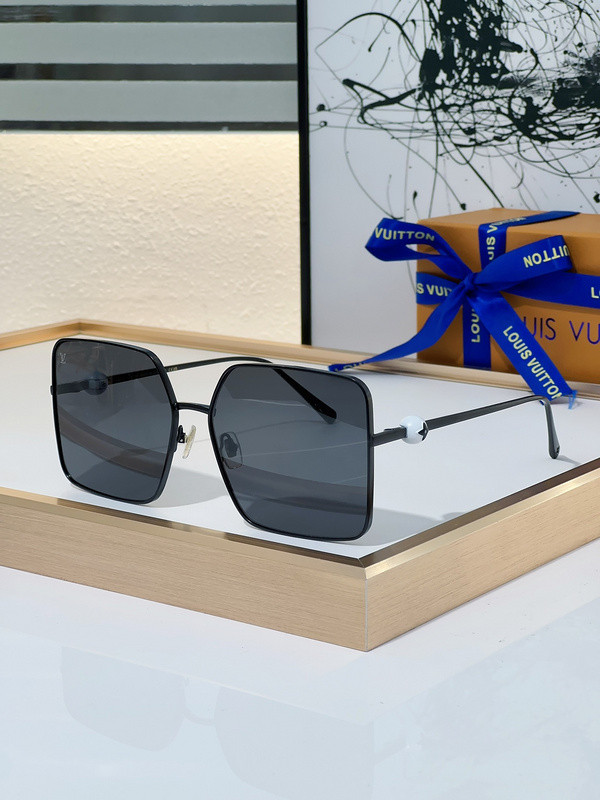 LV Sunglasses AAAA-4075