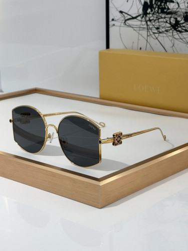 Loewe Sunglasses AAAA-333