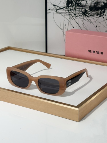 Miu Miu Sunglasses AAAA-830