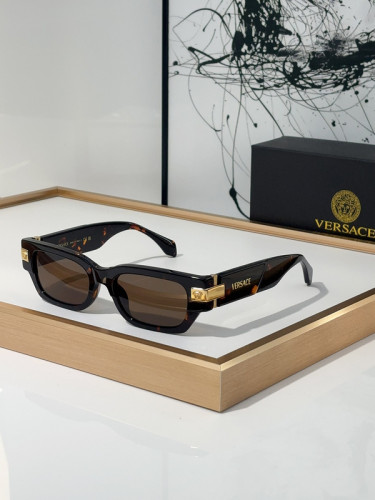 Versace Sunglasses AAAA-2308
