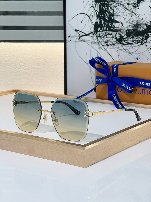 LV Sunglasses AAAA-4156