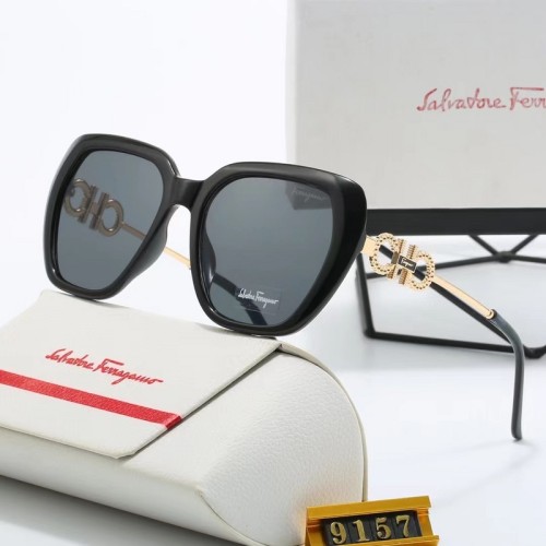 Ferragamo Sunglasses AAA-021