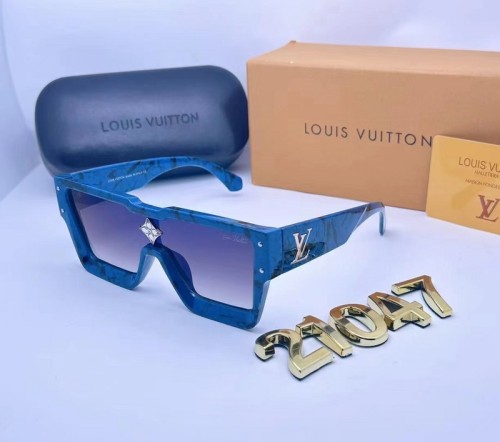 LV Sunglasses AAA-900