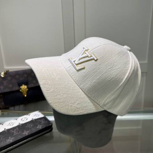 LV Hats AAA-1520
