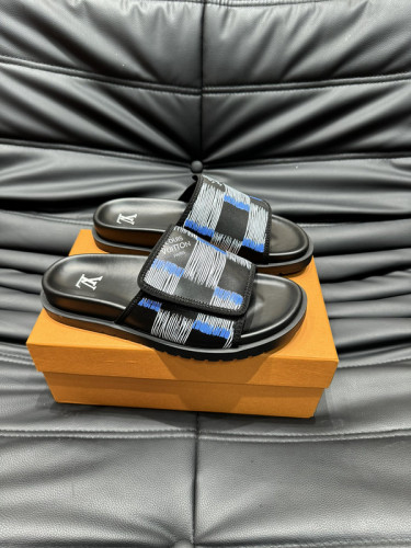 LV Sandals 1：1 Quality-789