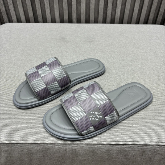 LV Sandals 1：1 Quality-811