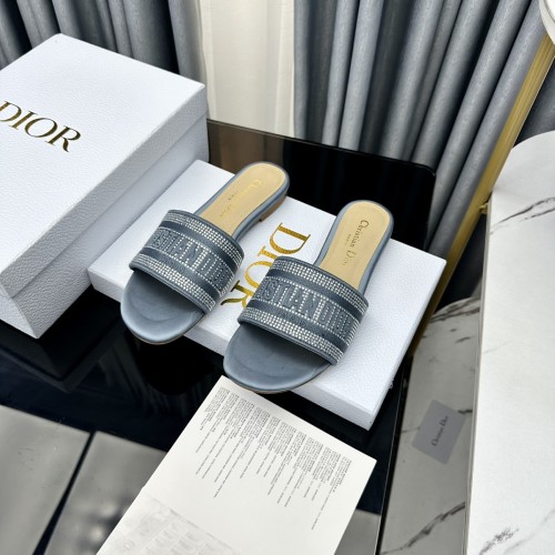 Dior women slippers 1：1 quality-290