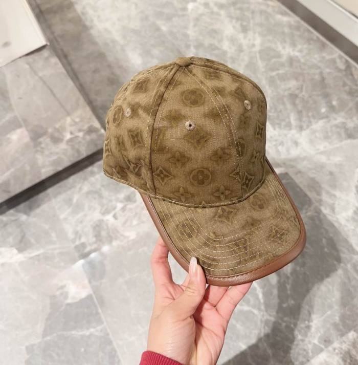 LV Hats AAA-549