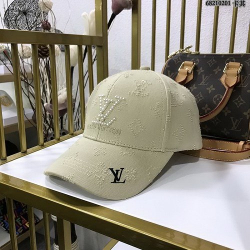 LV Hats AAA-183