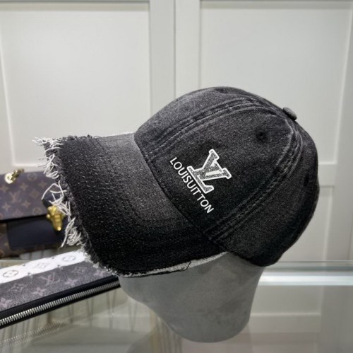 LV Hats AAA-362
