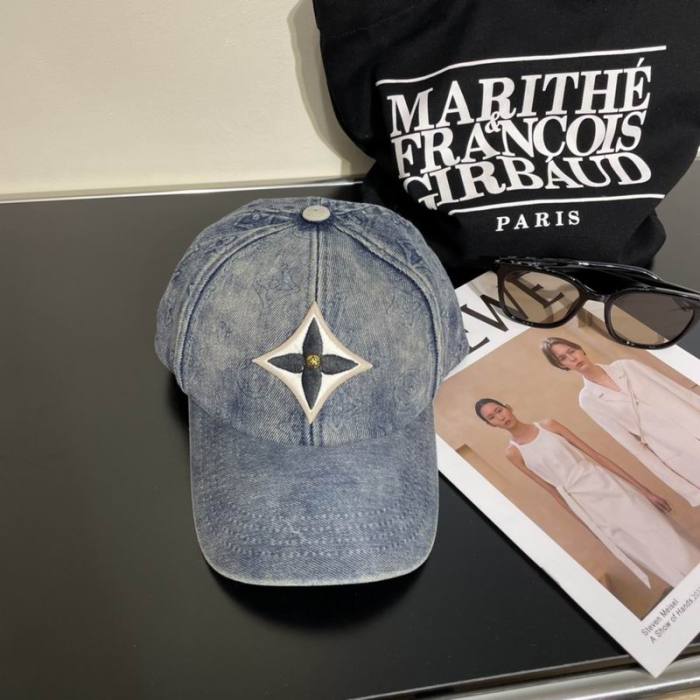 LV Hats AAA-889