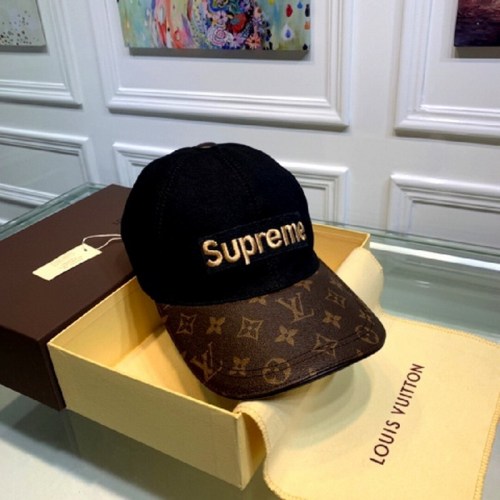 LV Hats AAA-051